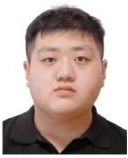何炜霖遗照